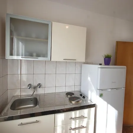 Apartment Dida By El-pi Tours Njivice