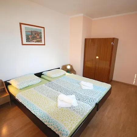 Dida By El-pi Tours * Njivice